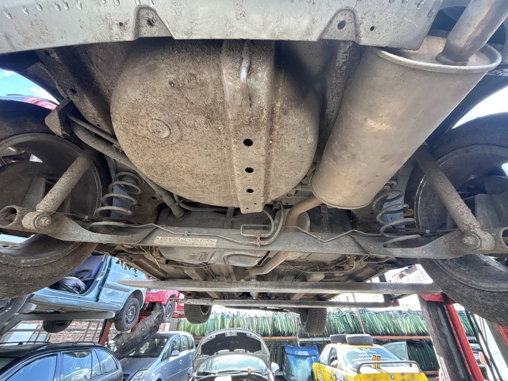 Swift mk6 belka zawieszenia tył idealna