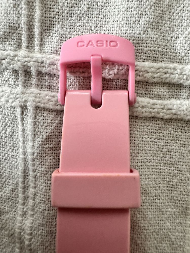 Zegarek Casio dla dziewczynki