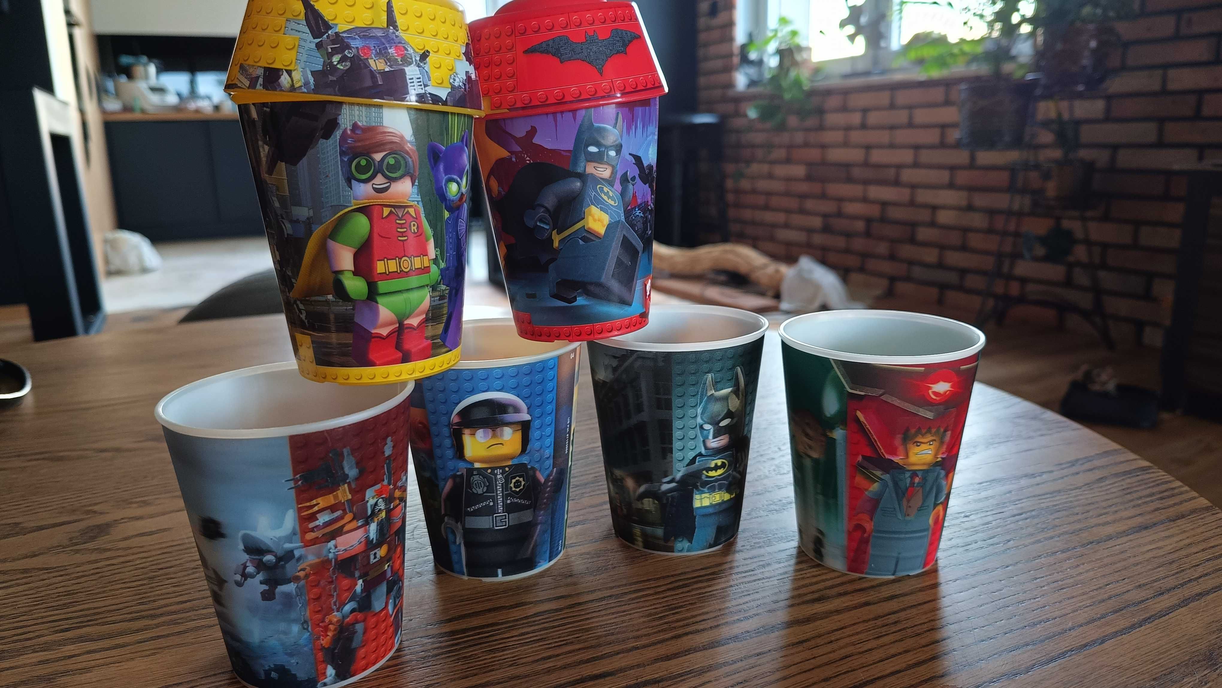 Kubek LEGO 3D 4szt+2 z wieczkiem