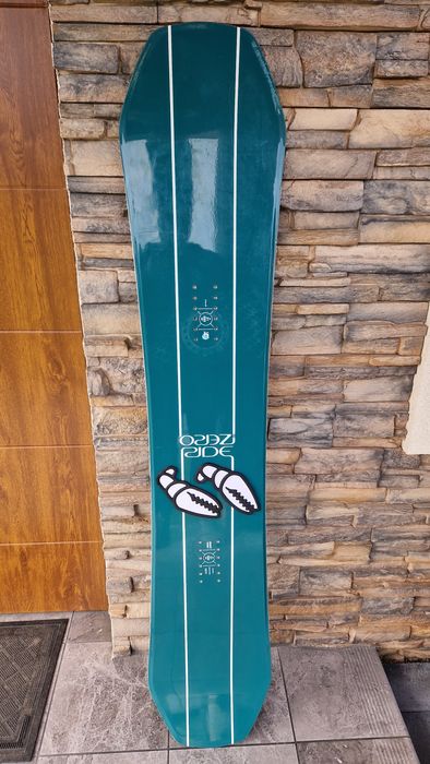 Deska snowboardowa Ride Zero 151 cm