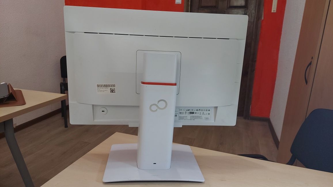 Монитор FUJITSU B22W-7