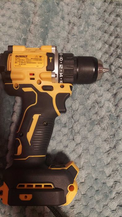 Dewalt wiertarko- wkrętarka 18V DCD805 a901