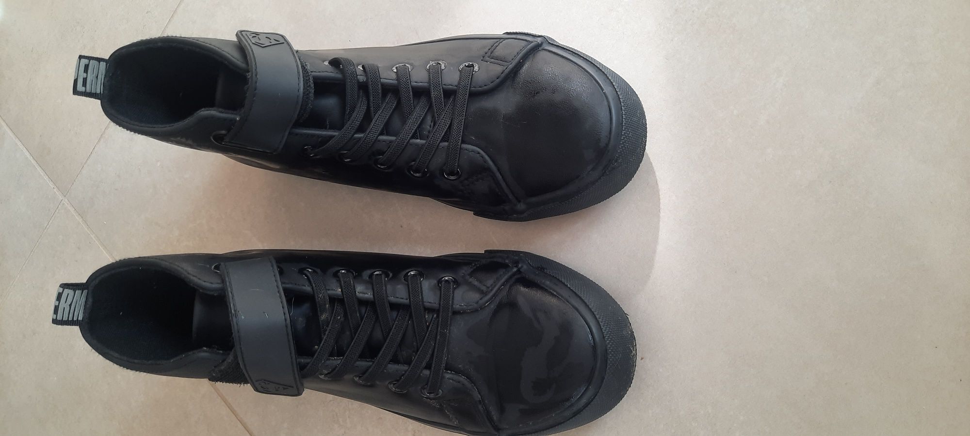 Buty  sneakersy 36