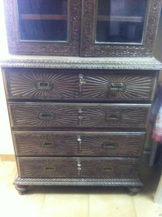 Moveis indianos com mais de 100 ANOS