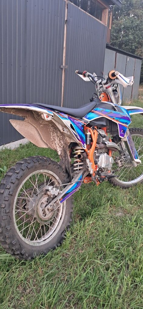 Cross alfarad 250