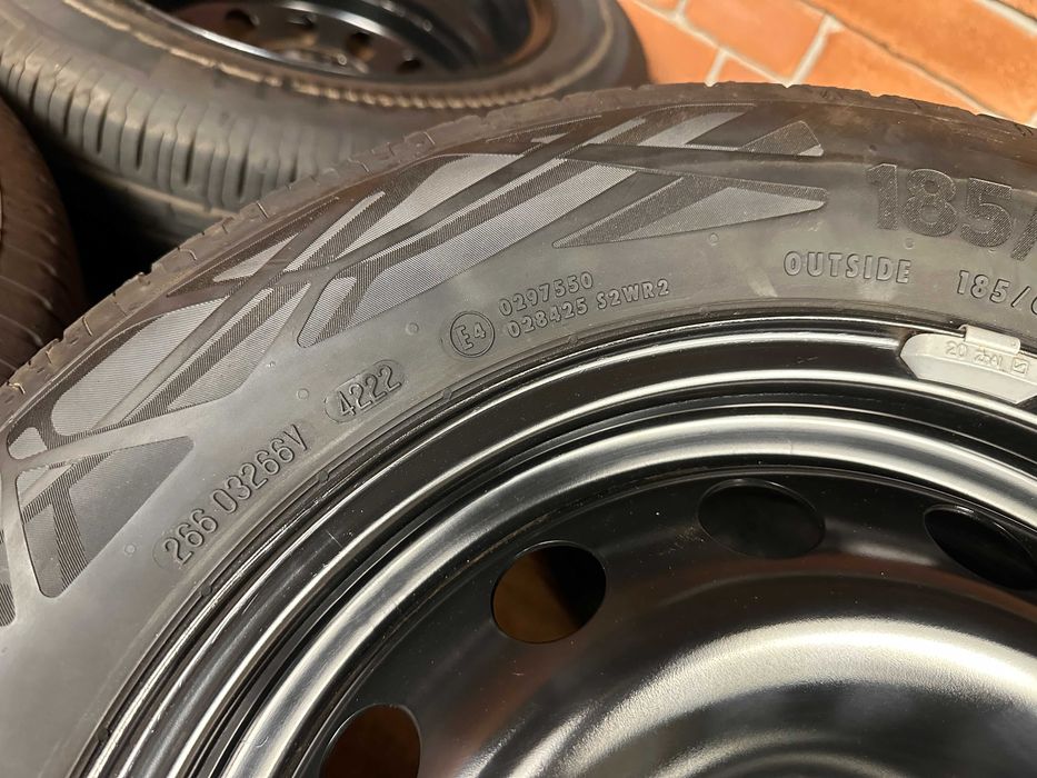 Koła Felgi 15 4x98 Fiat 500e 500 Kołpaki + śruby Jak nowe