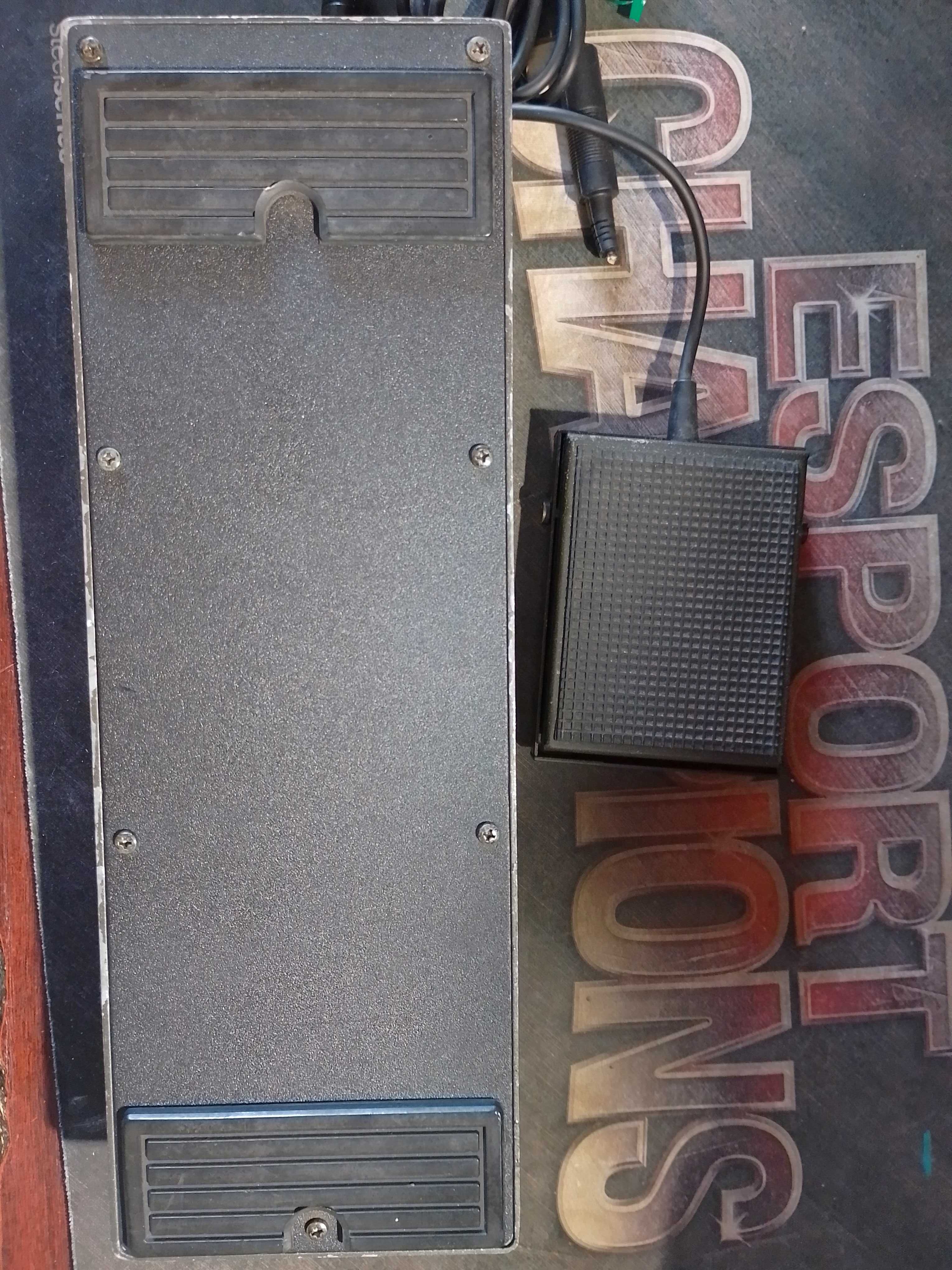 Педаль громкости BOSS FV-100,педаль сустейн YAMAHA Foot Switch