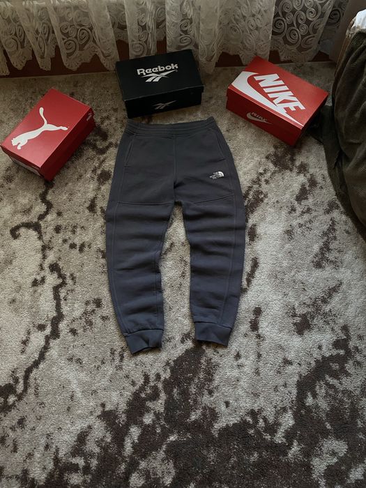 Спортивні штани The North Face на манжетах outdoor TNF оригінал