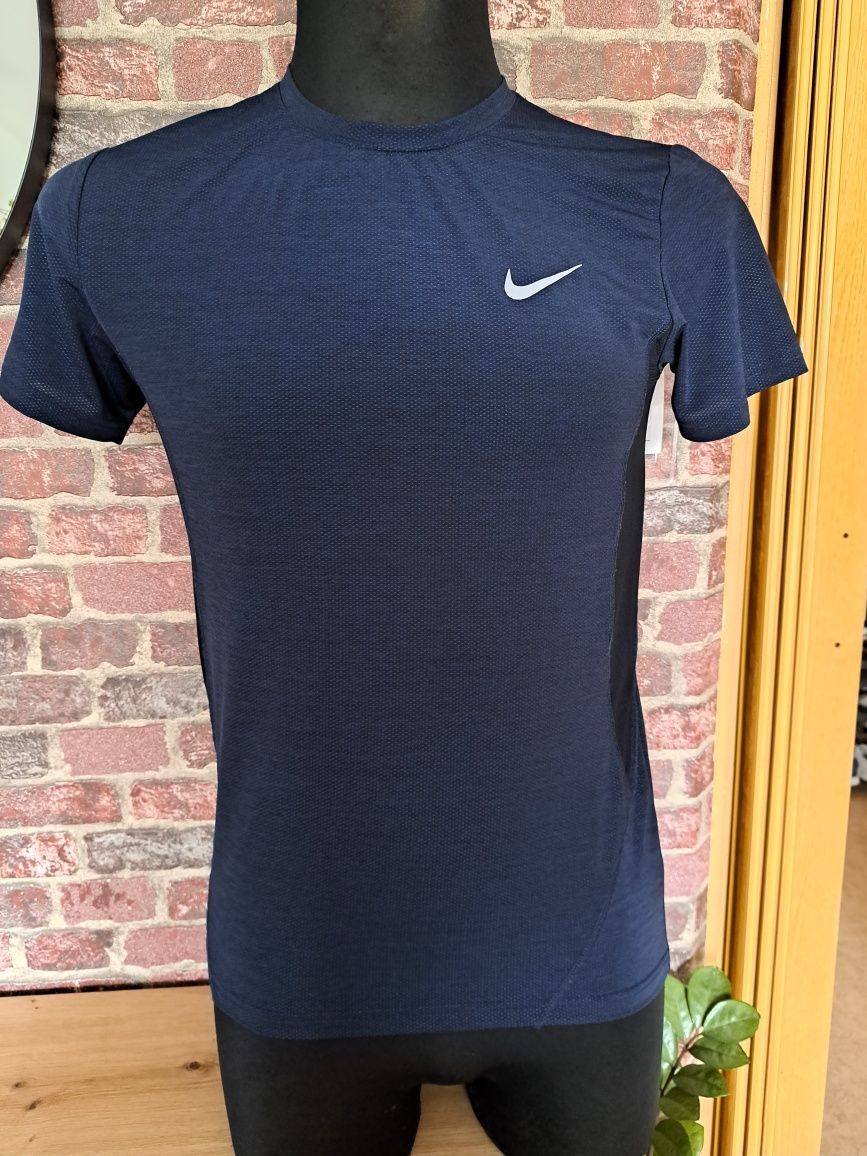 Męska koszulka sportowa Nike M