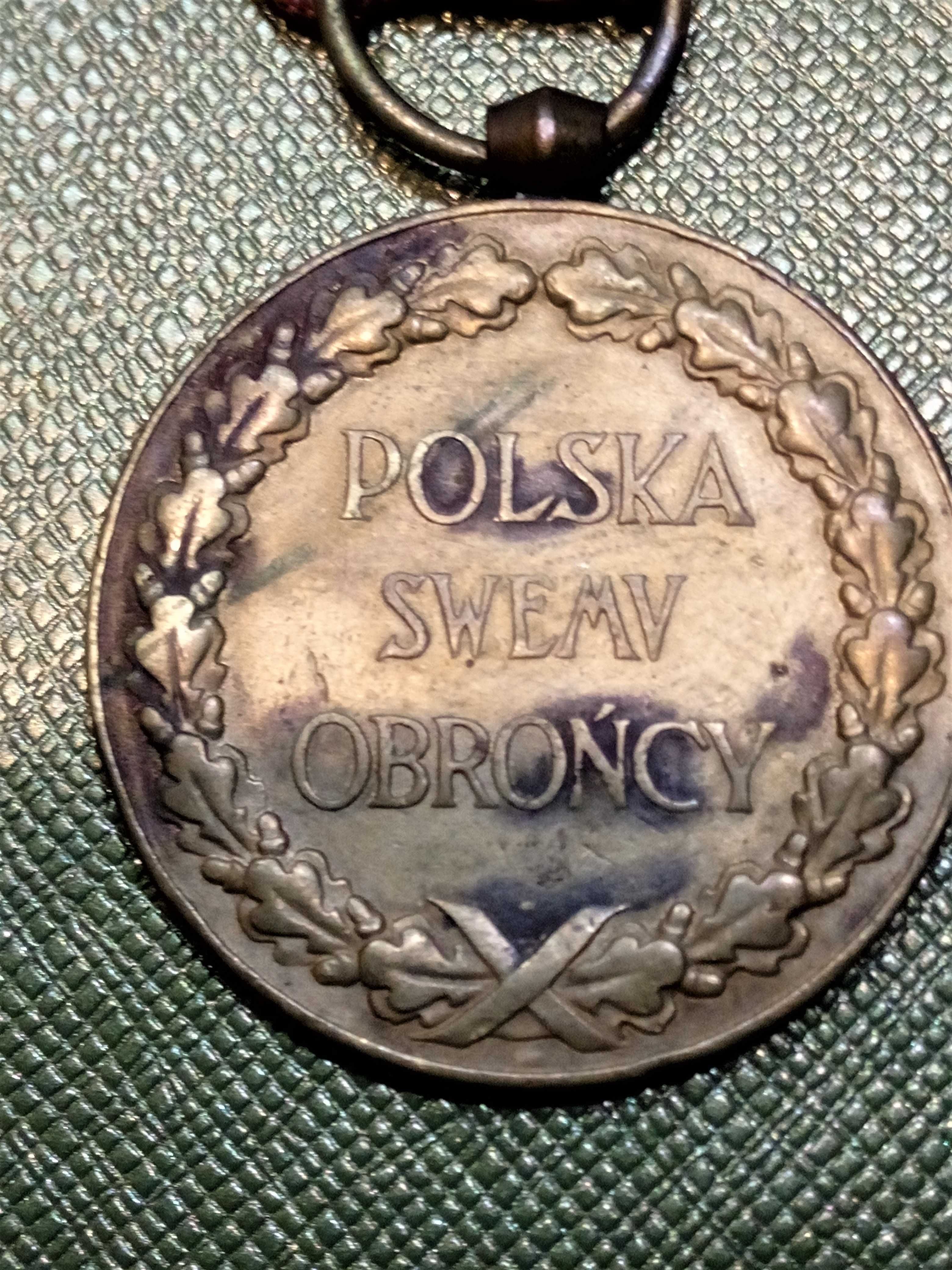 medal polska swemu obrońcy  wersja jasna