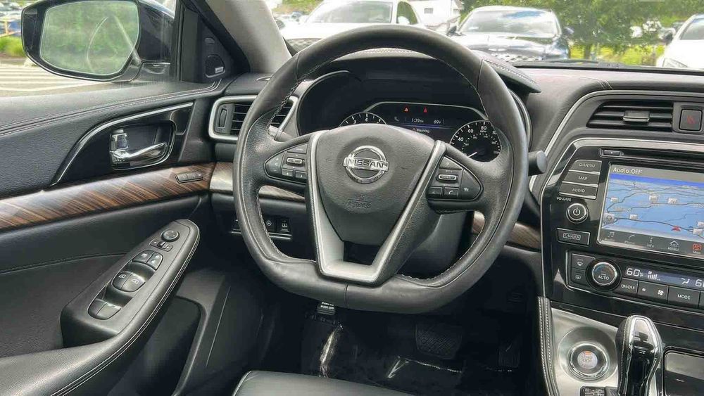 Nissan Maxima Platinum      2017
