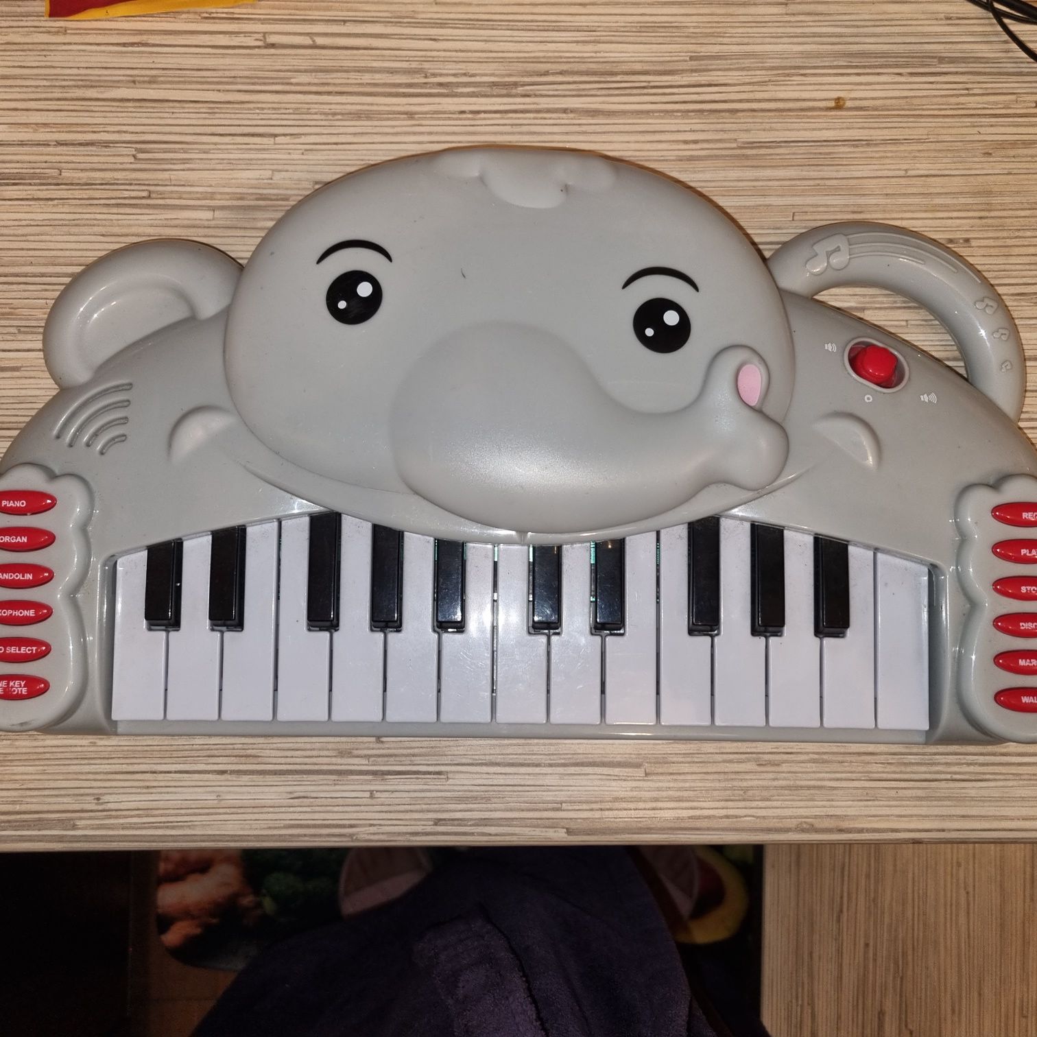 Pianinko słonik.