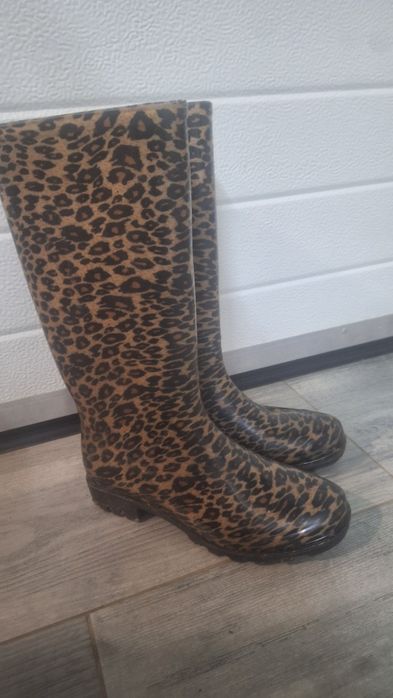 Kalosze w panterke  37 rozmiar