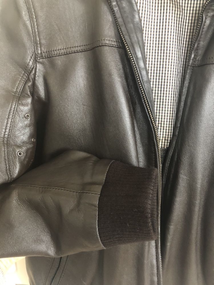 Куртка мужская, кожаная курточка , размер S , натуральная кожа
