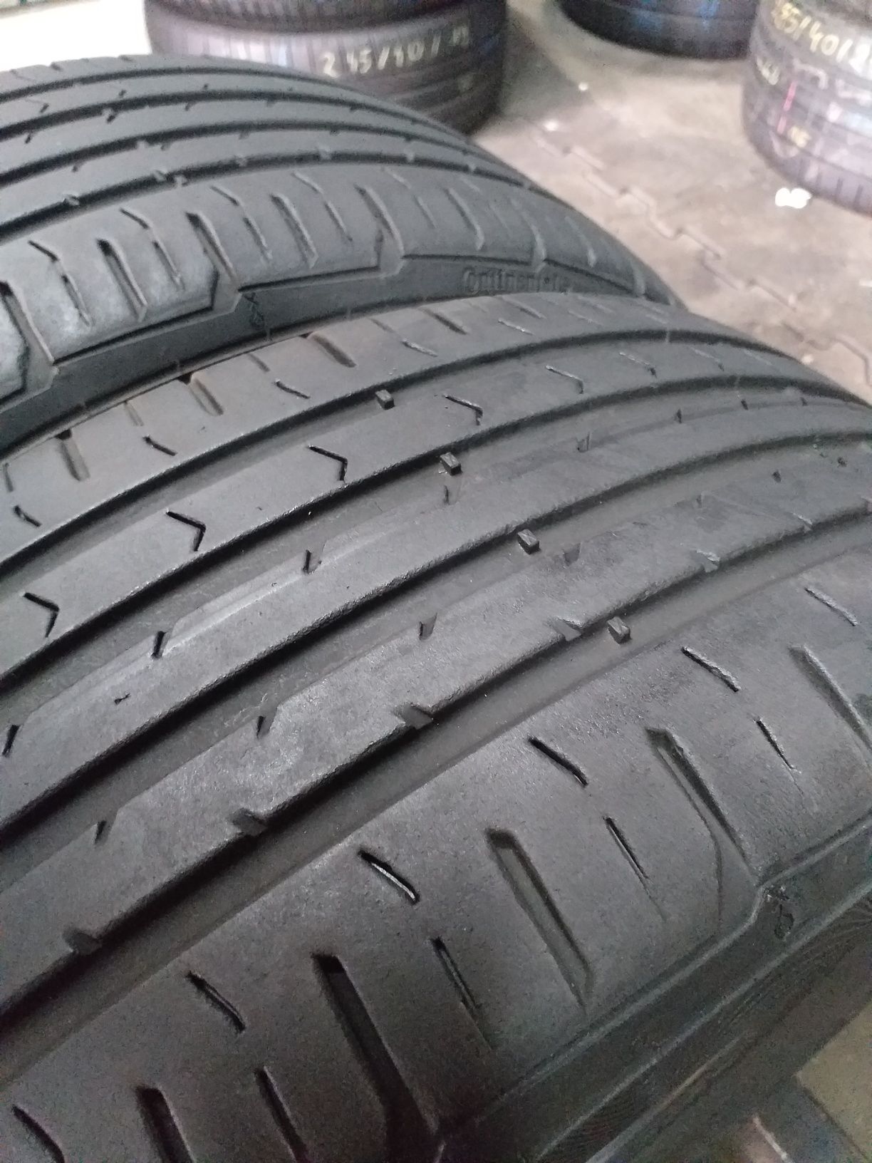 Opony 205/60R16 Continental ContiPremiumContact