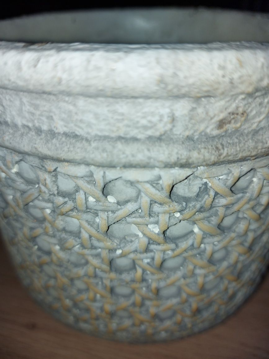 Doniczka ceramiczna ratan