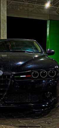 Włoska lub czarna Strzałka/Listwa ozdobna do Alfa Romeo 159. (Druk 3D)