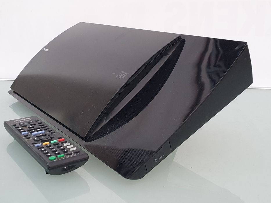 Blu-ray 3D Sony BDV-N890W pilot