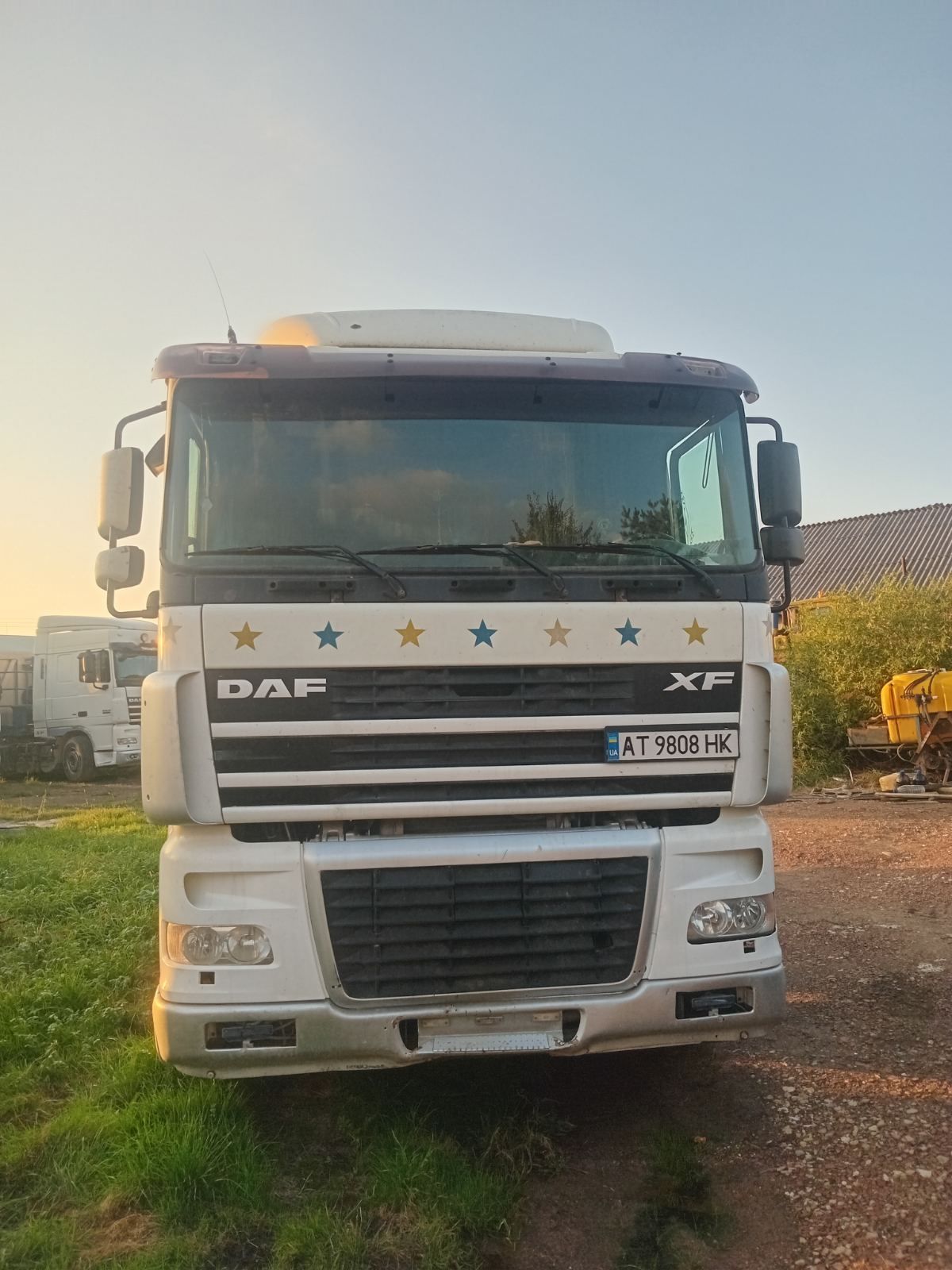 Продам вантажівку із прицепом та без нього
