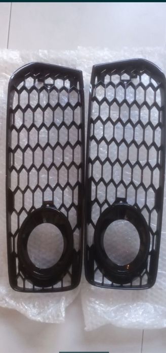 Grelha Grelha Frontal Audi A5 Novas

Pretas com encaixe