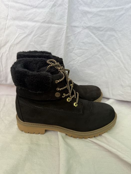 Жіночі зимові чоботи в стилі Timberland, розмір 40, нубук