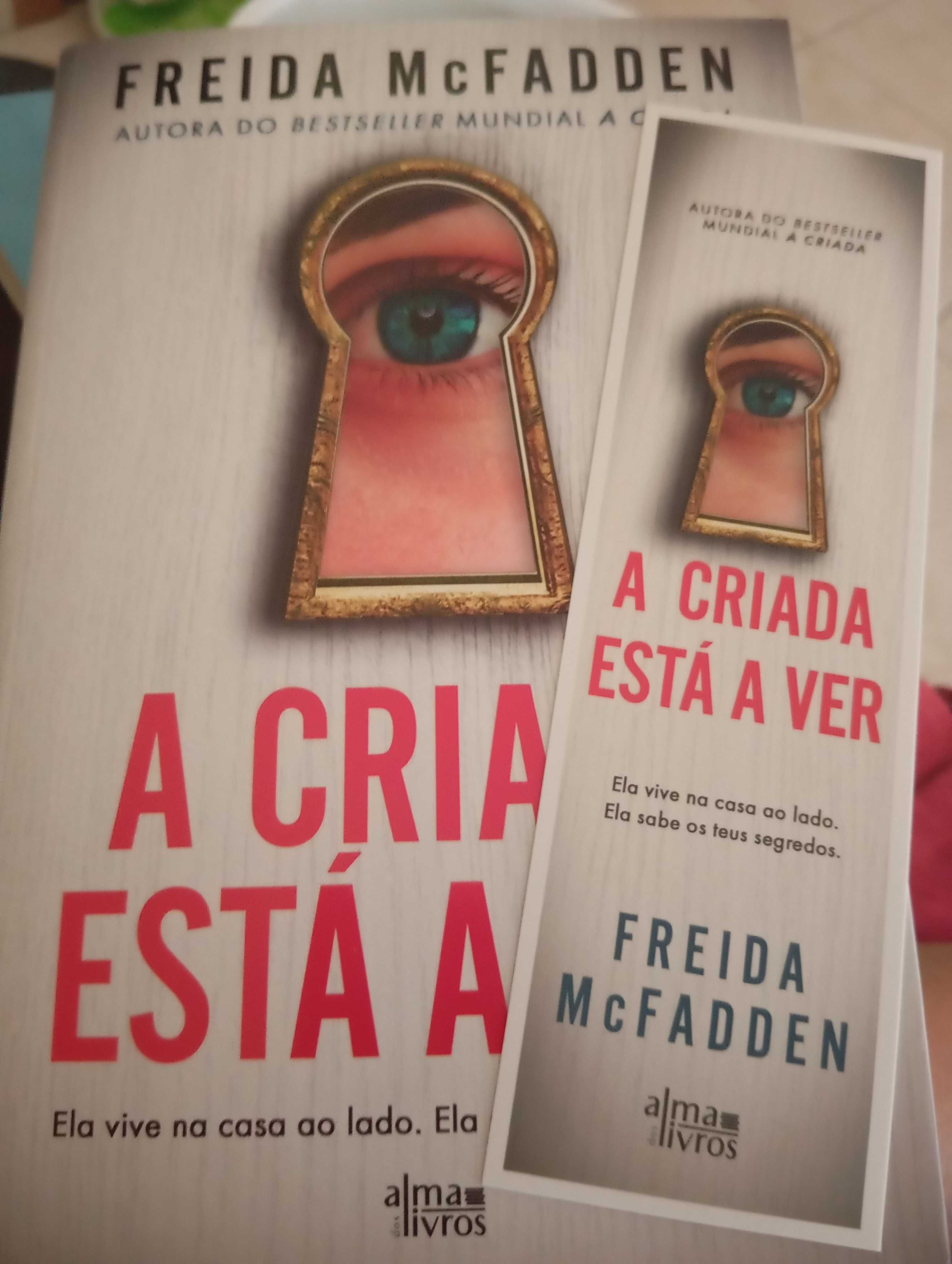 A criada está a ver freida