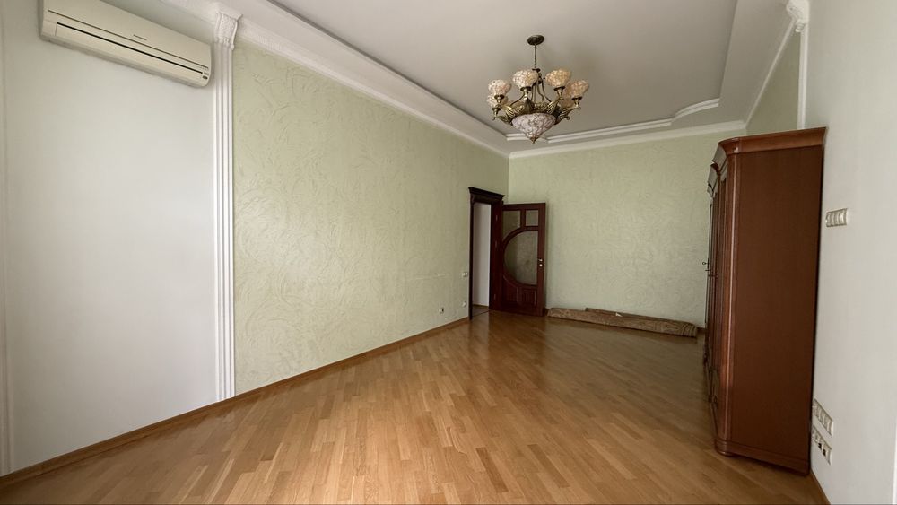 Продаж 2кім квартири в центрі міста , вул.Драгоманова
