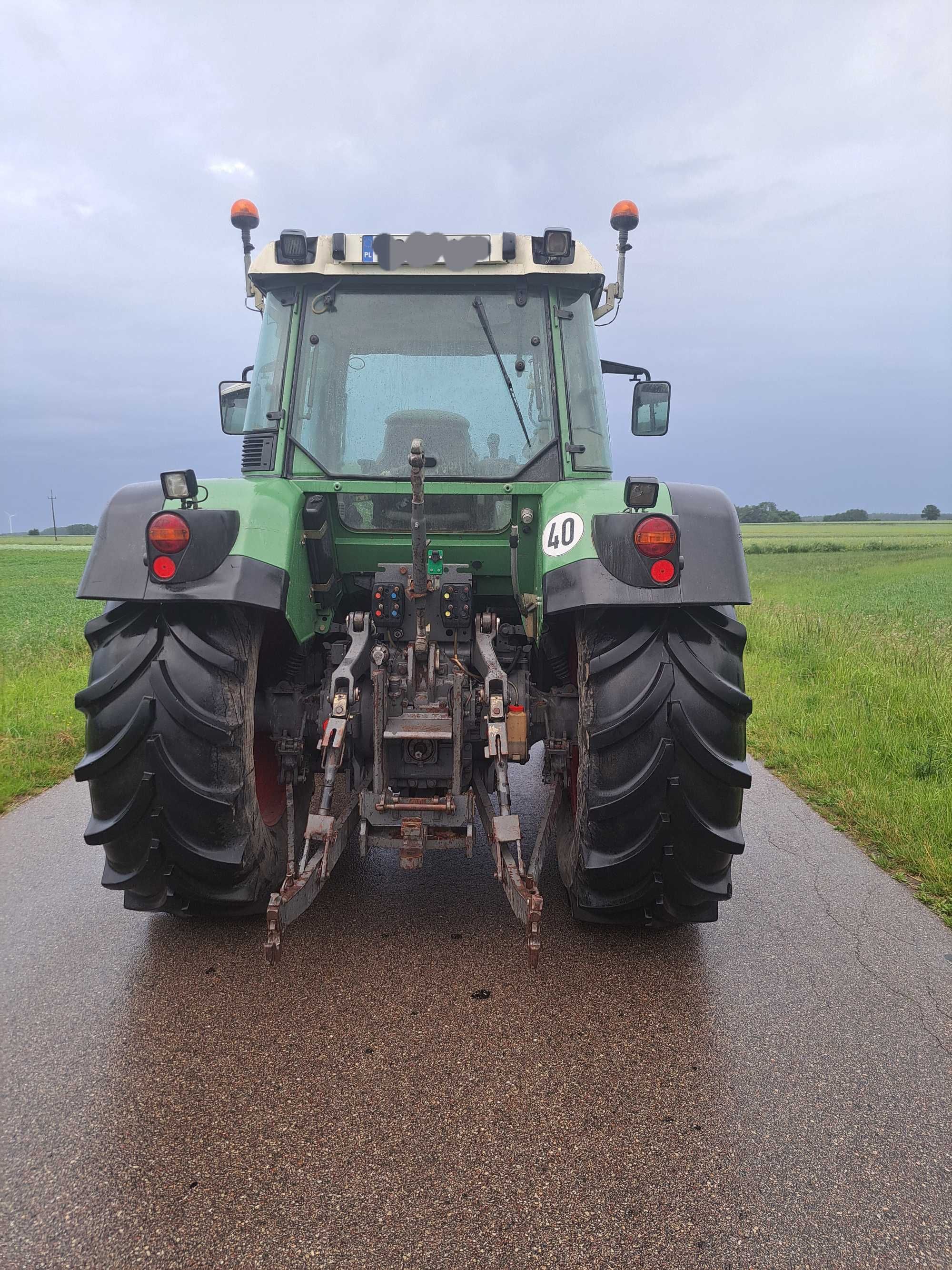 Ciągniki fendt 712
