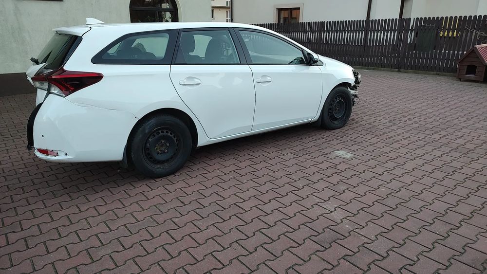 Toyota Auris salon polska jeden właściciel