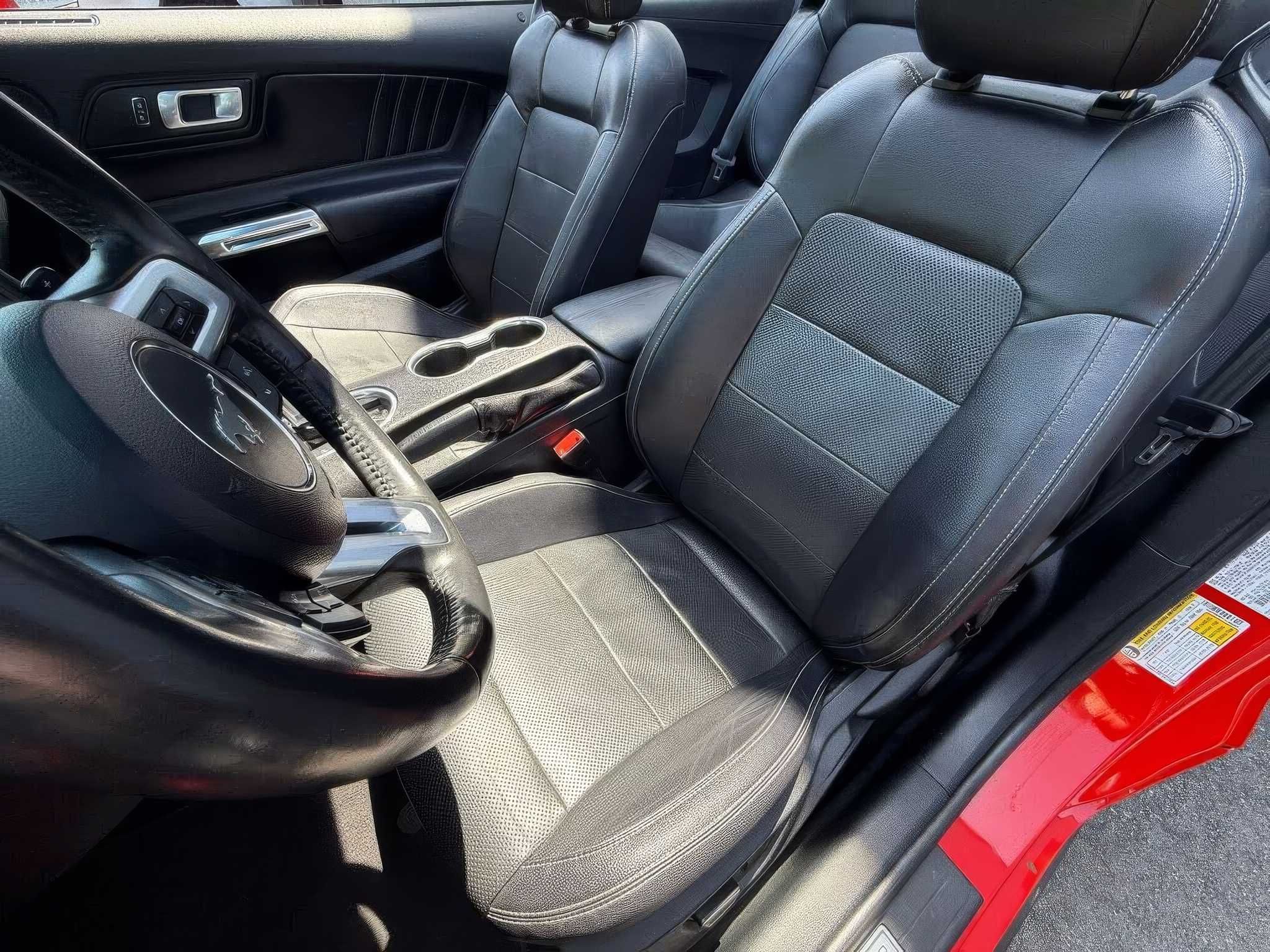 2020 Ford Mustang EcoBoost Premium