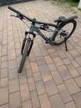 Sprzedam roczny Rower Cube rama S 27,5” idealny stan. Malo jeżdżony. !