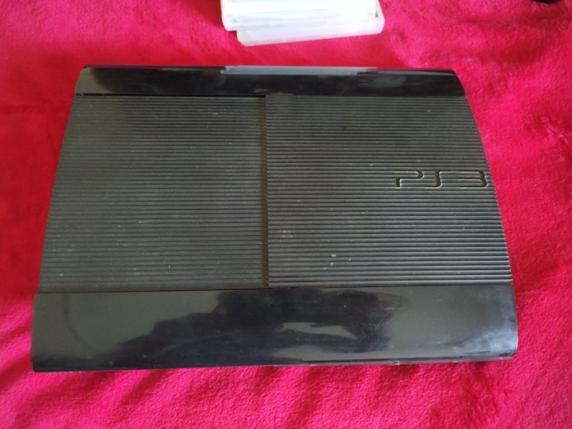 PS3 avariada para peças