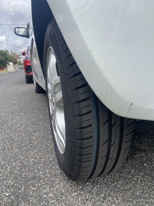 Renault Clio 1.5 DCI ( comercial )