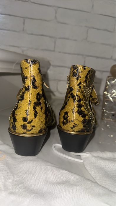 Сапожки Chloe расцветки питона оригінал