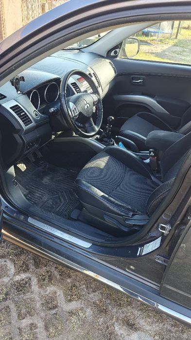 Mitsubishi Outlander 2010r. zamiana na quada 4x4