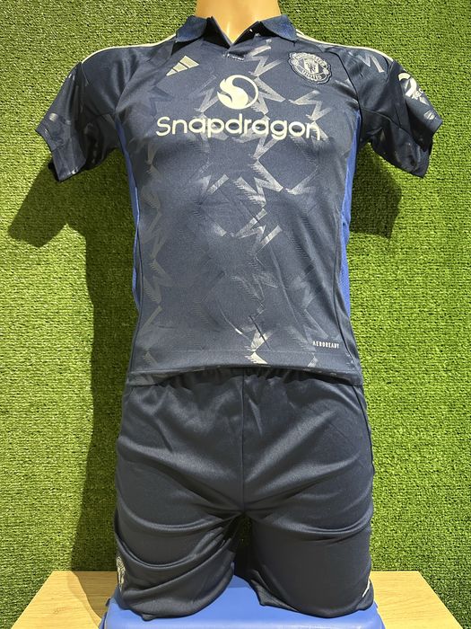 Koszulka Manchester United, roz. 24, away 7-9 lat, 130-140 + gratis