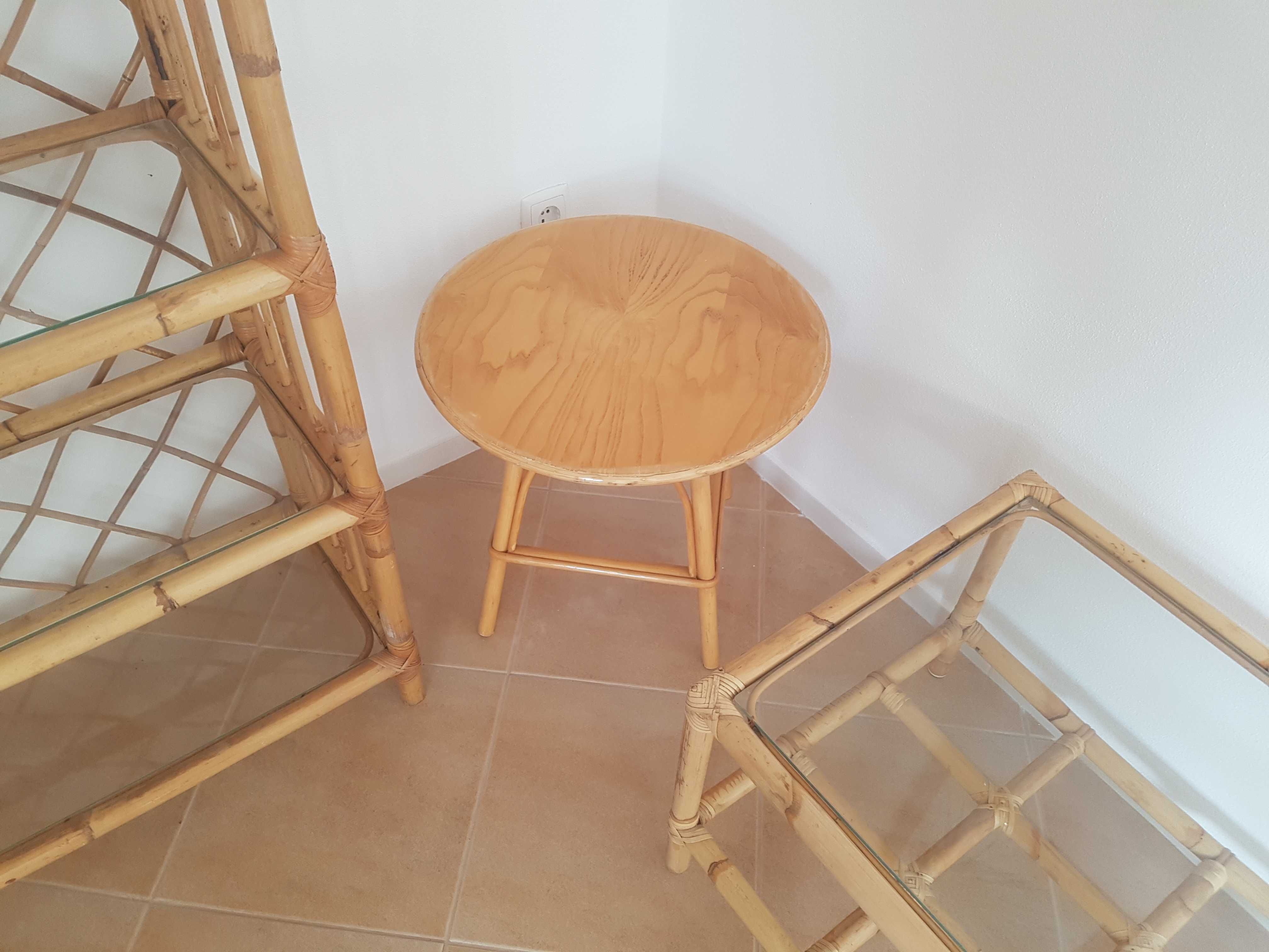 Prateleira/Estante e Mesa - de bambu/vime e vidro - de alta qualidade