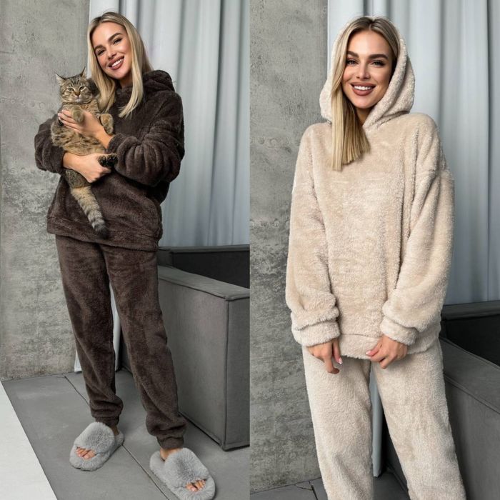 Теплая женская пижама домашний костюм махра с капюшоном