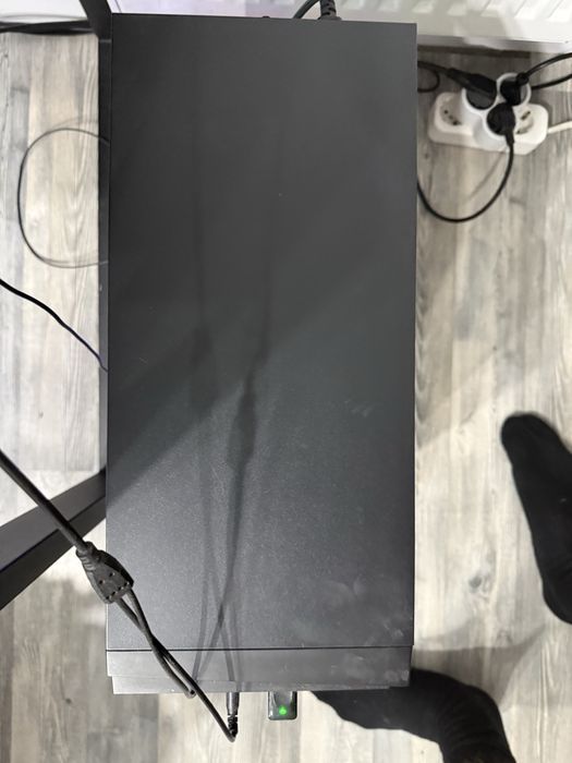 системний блок, копмʼютер для ігор та роботи з усіма коробками