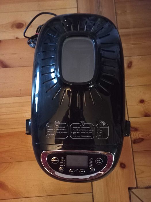 Urządzenie do pieczenia pieczywa