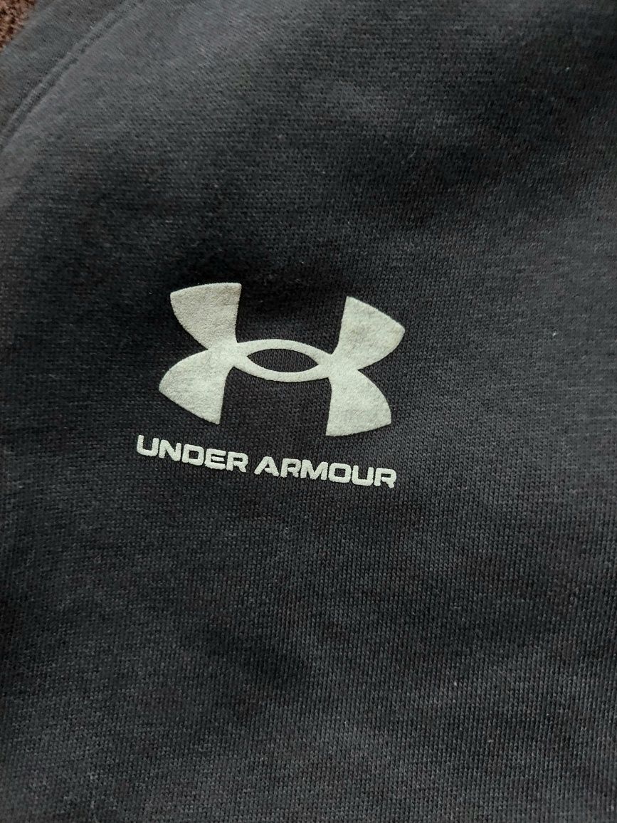 Штани спортивні мужские фірми under armor оригінал 

Розмір по бірці:
