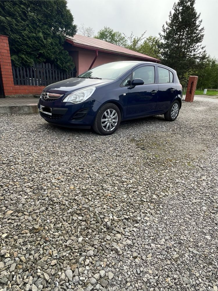 Opel Corsa  D 2012r. krajowa