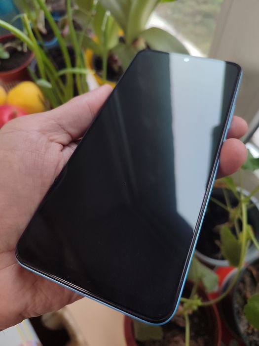 Продам Xiaomi Redmi Note 12