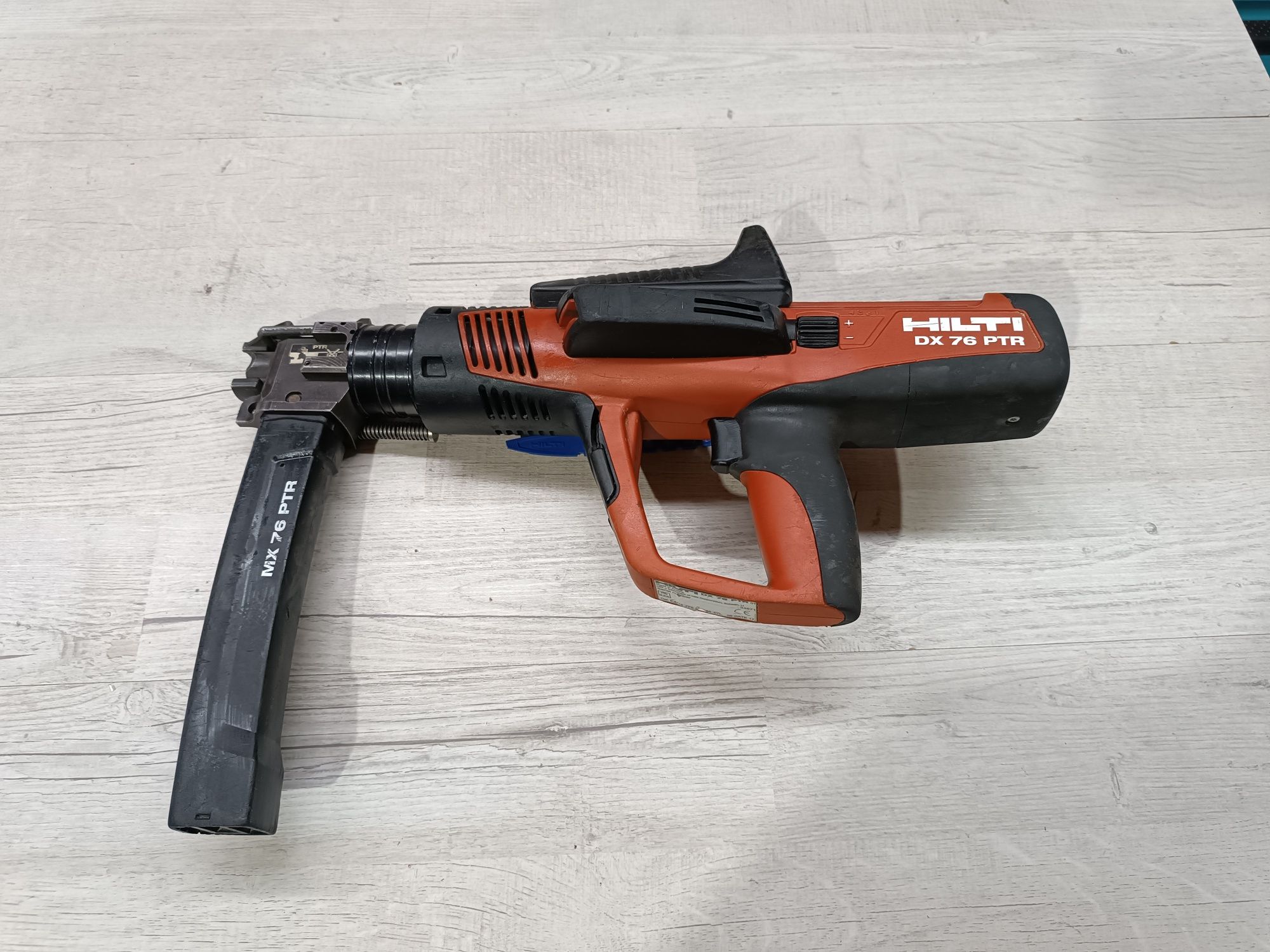 Hilti DX 76PTR потоковий монтажний пістолет Хілті