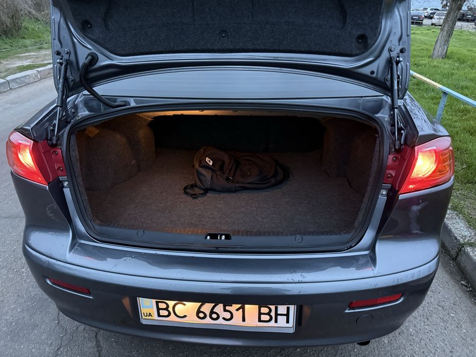 Продам Mitsubishi Lancer X