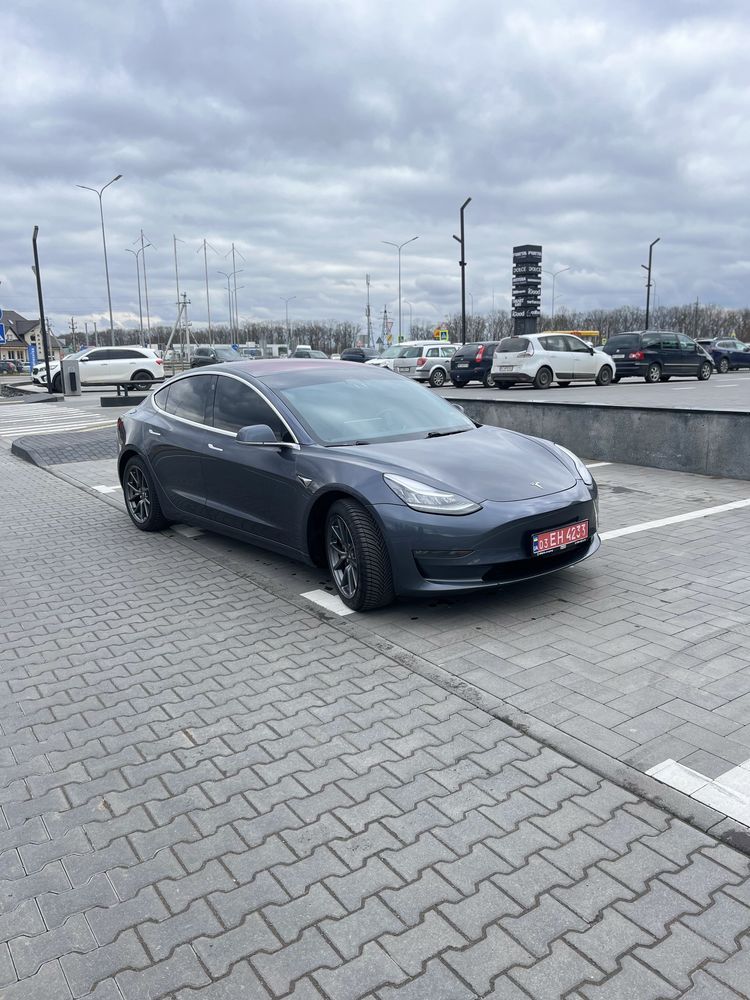 Авто Tesla model 3 2018