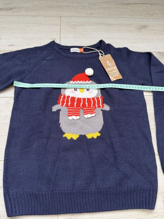 Новорічний сведер/ джемпер/ різдвяний / S/ 11-12 років