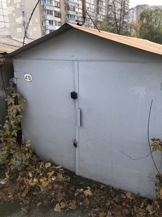 Продам приватизований гараж у ГК Борисфен