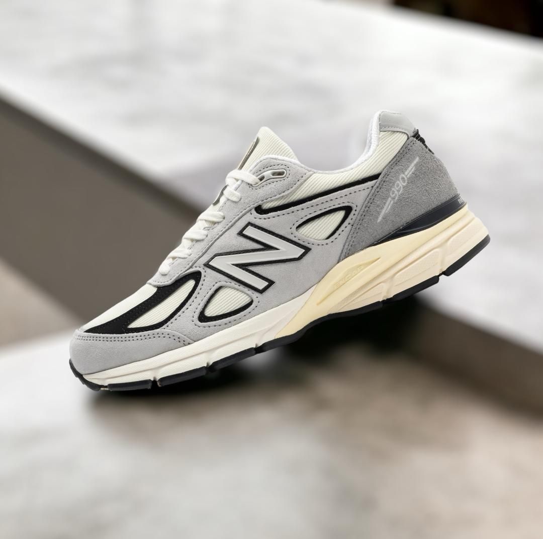 Кроссовки New Balance 990v4 Grey White