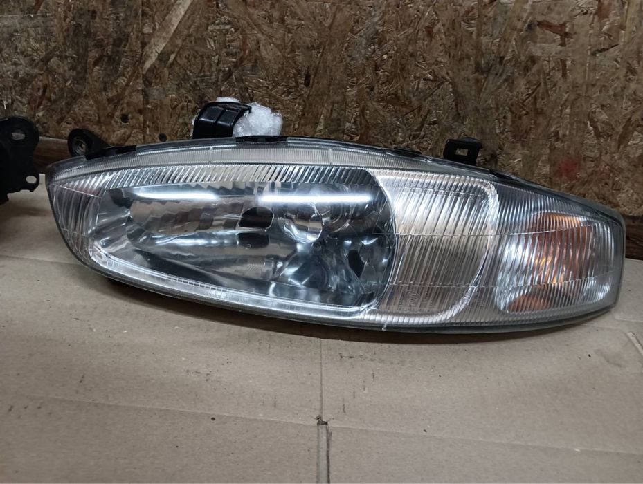 Передні фари Міцубісі Міцубіші Mitsubishi Colt 1995-2002 ціна за пару